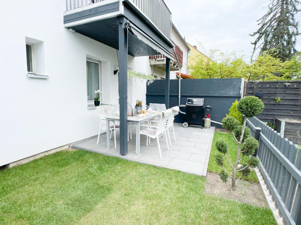 M-Style 01 Apartment Mit Terrasse Und Gasgrill, 24H Self-Check-In, Free Parking, Netflix Nürnberg Kültér fotó