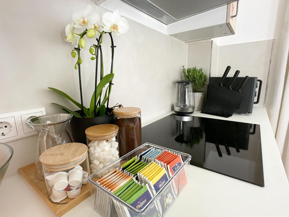 M-Style 01 Apartment Mit Terrasse Und Gasgrill, 24H Self-Check-In, Free Parking, Netflix Nürnberg Kültér fotó